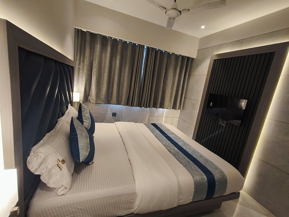 Hotel Nakshatra Residency