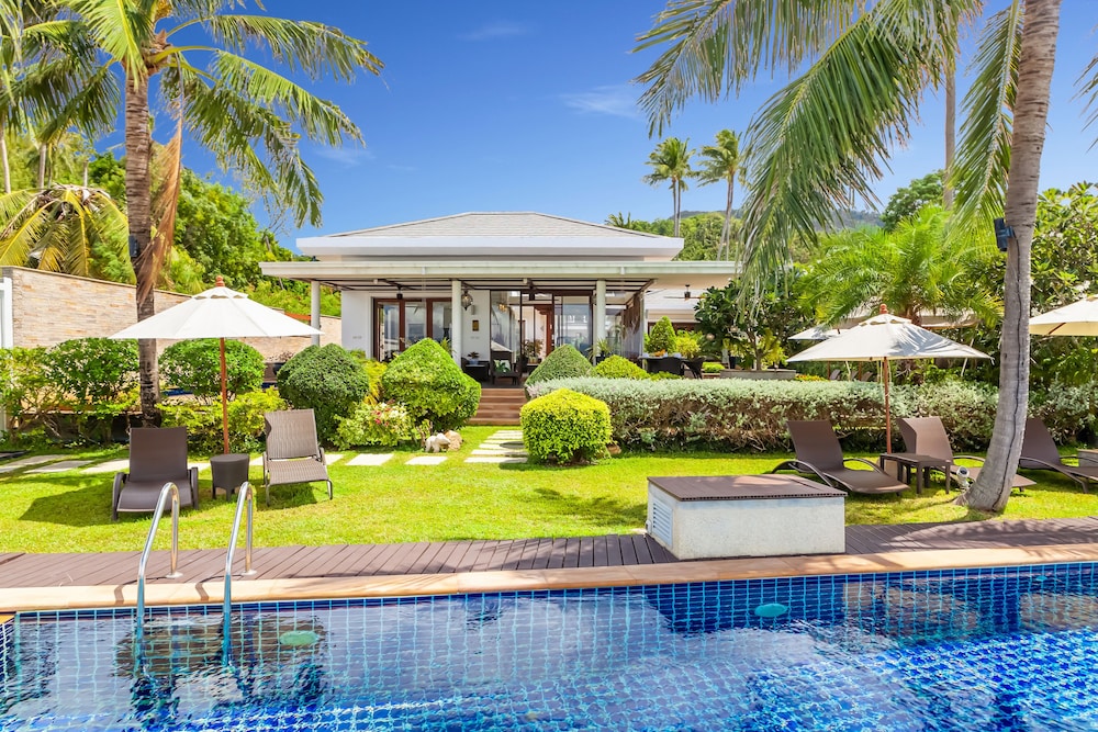 Lotus Samui