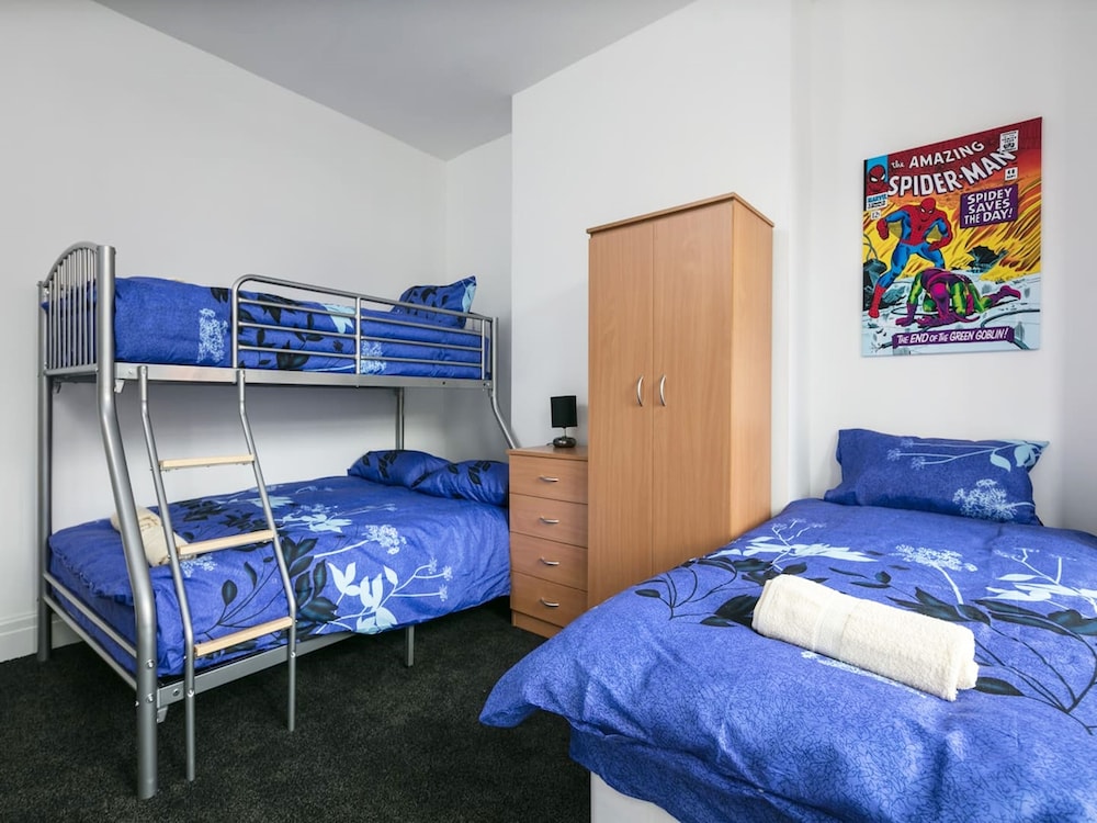 Shared Short Term Let South Manchester view 4