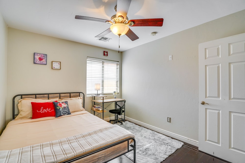 Cozy Tucson Getaway w/ Hot Tub: 4 Mi to Casino