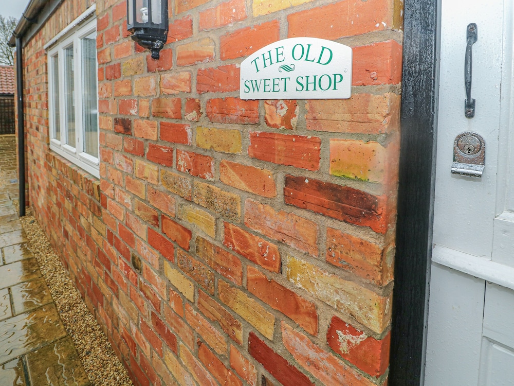 Old Sweet Shop