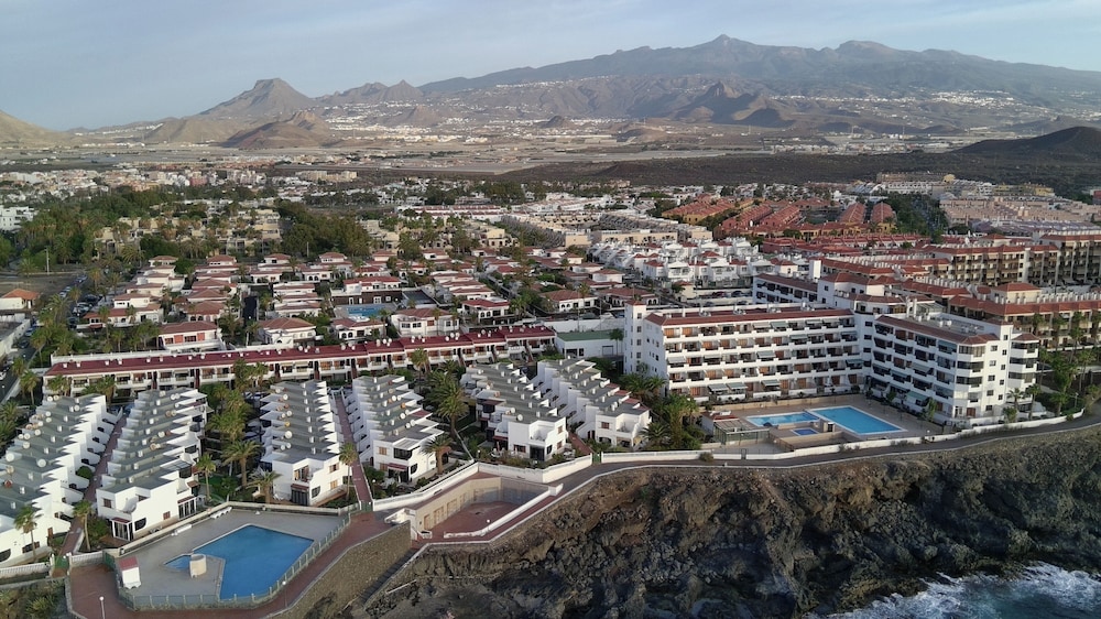 Arkadia 2 Guests - Pool - Balcony - Beach 12min