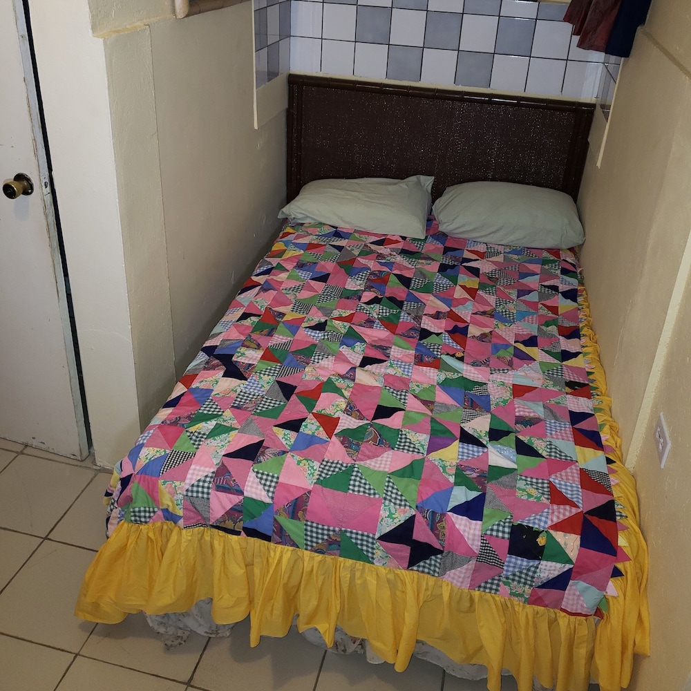 A1 Apartments Aruba view 2