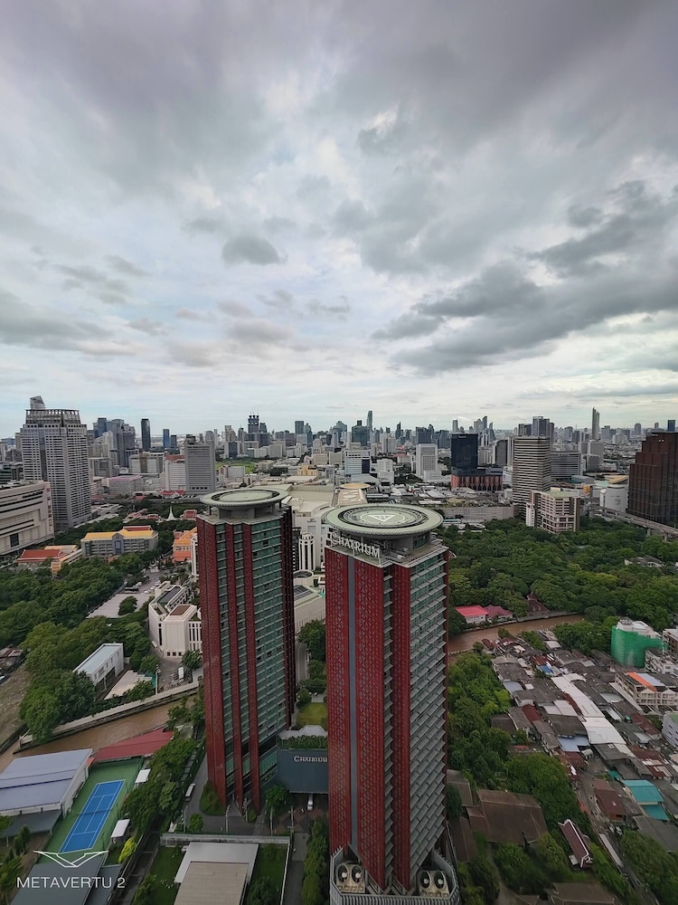 Brand New 2 Bedroom Near Paragon