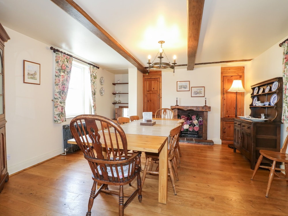 Mill Farm - The Farmhouse