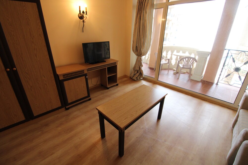 Menada Andalusia Apartments