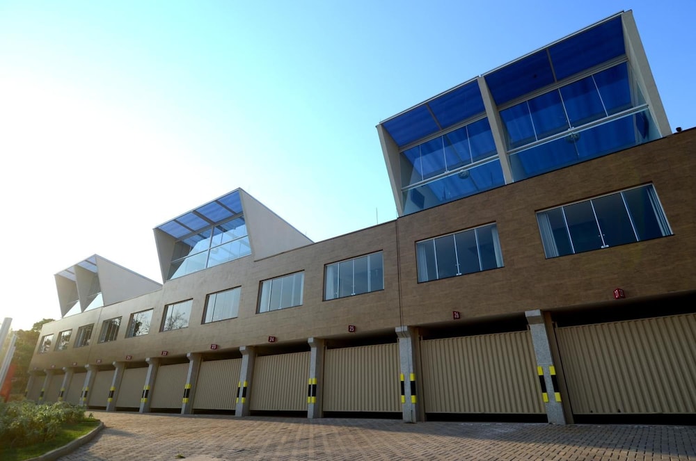 Hotel Le Ville - Image 1