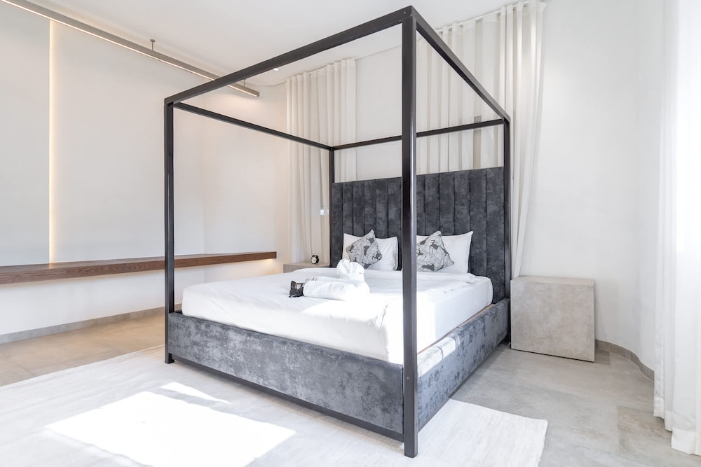 Luxury 4BR Villa-al Reem 3-perfect Family Getaway