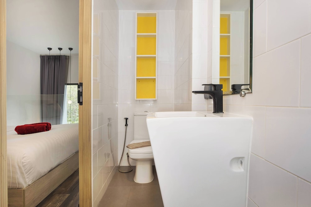 Design Loft near Naiharn Beach UTL A123