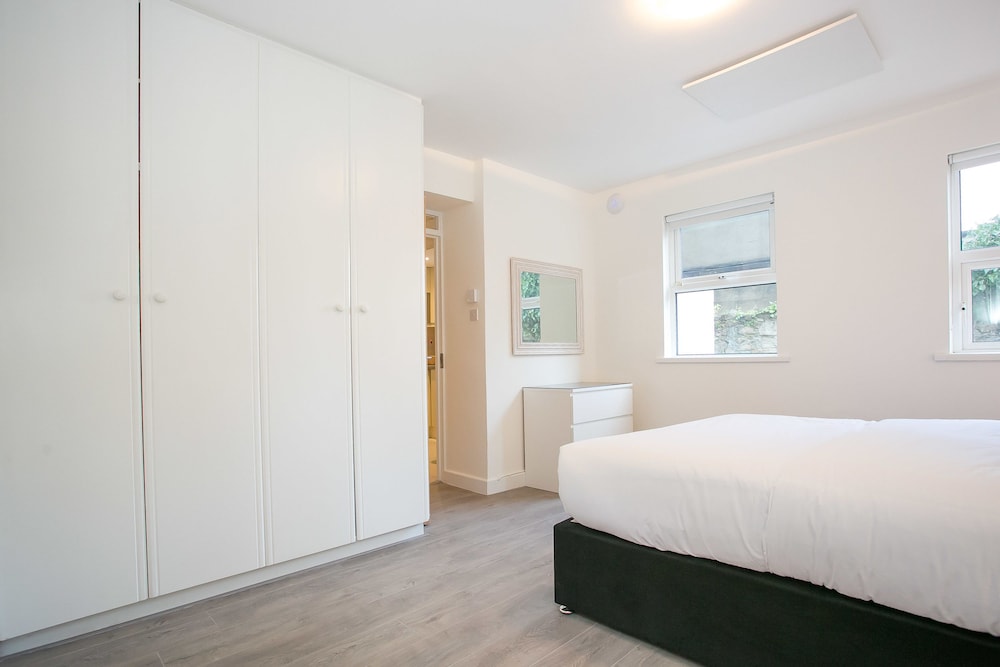 Grand Canal District Apartments