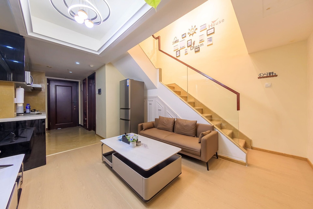 Beijing Sanlitun area duplex apartment