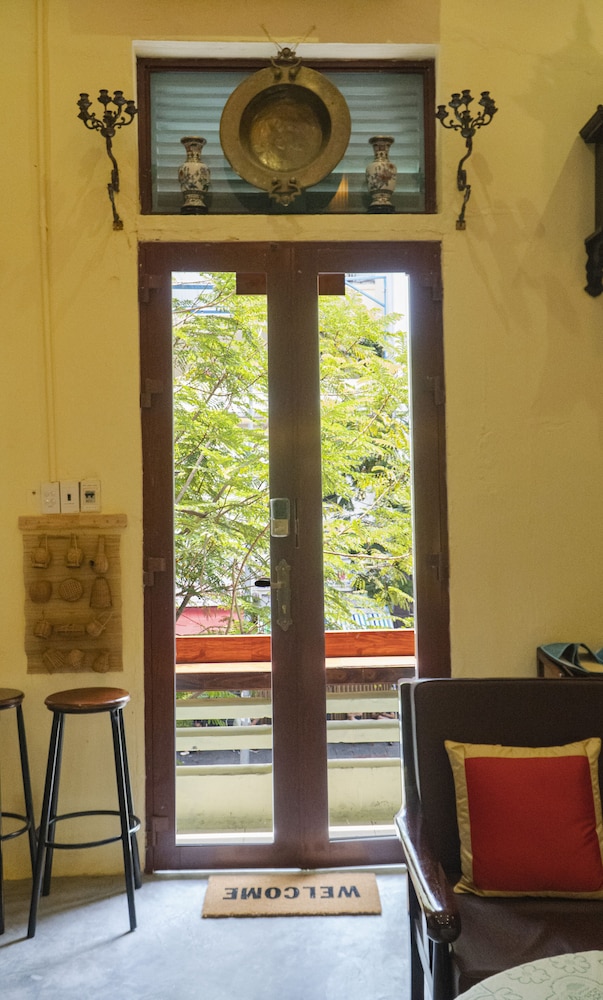 Ancient Saigon House BenThanh Center