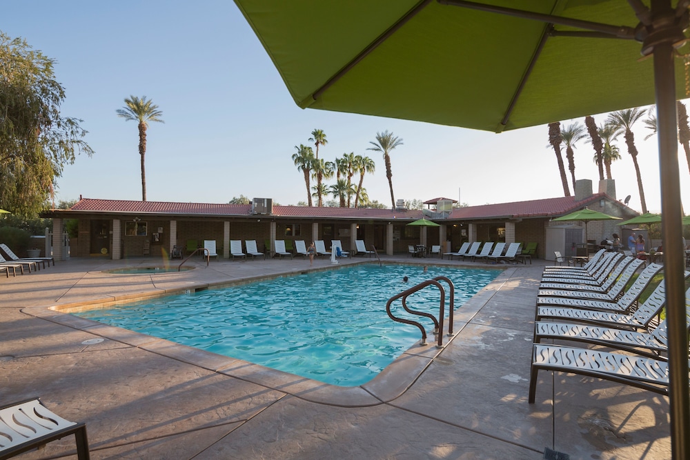 Palm Springs RV Resort