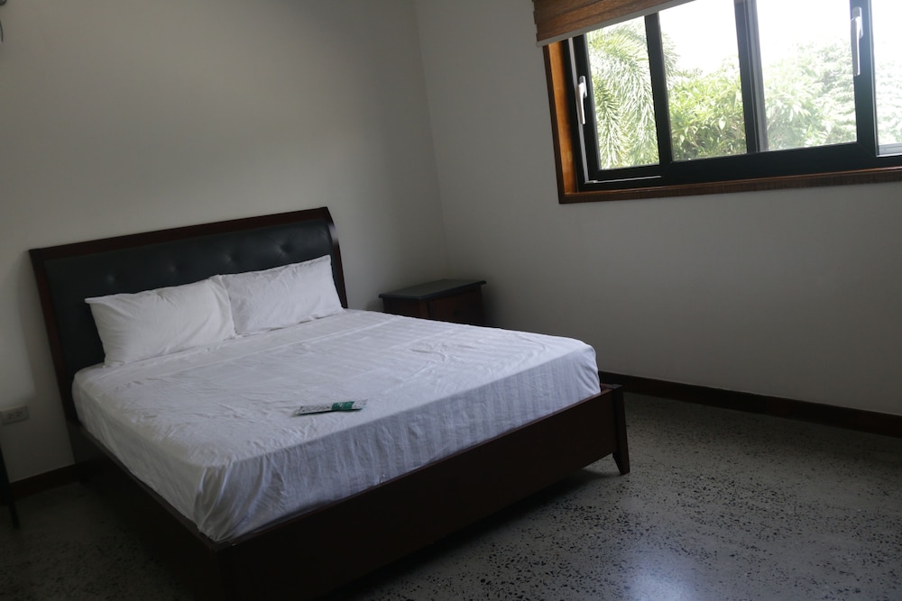 KOREGON POOL VILLAS view 3
