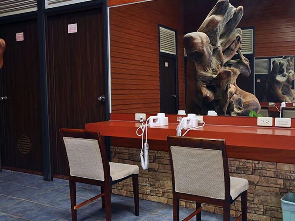 Jiaoxi Hot Springs Hotel
