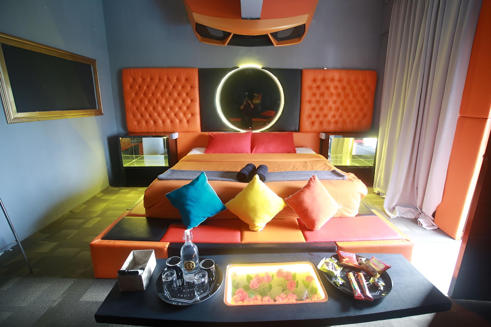 Bunker Hotel & Restaurant