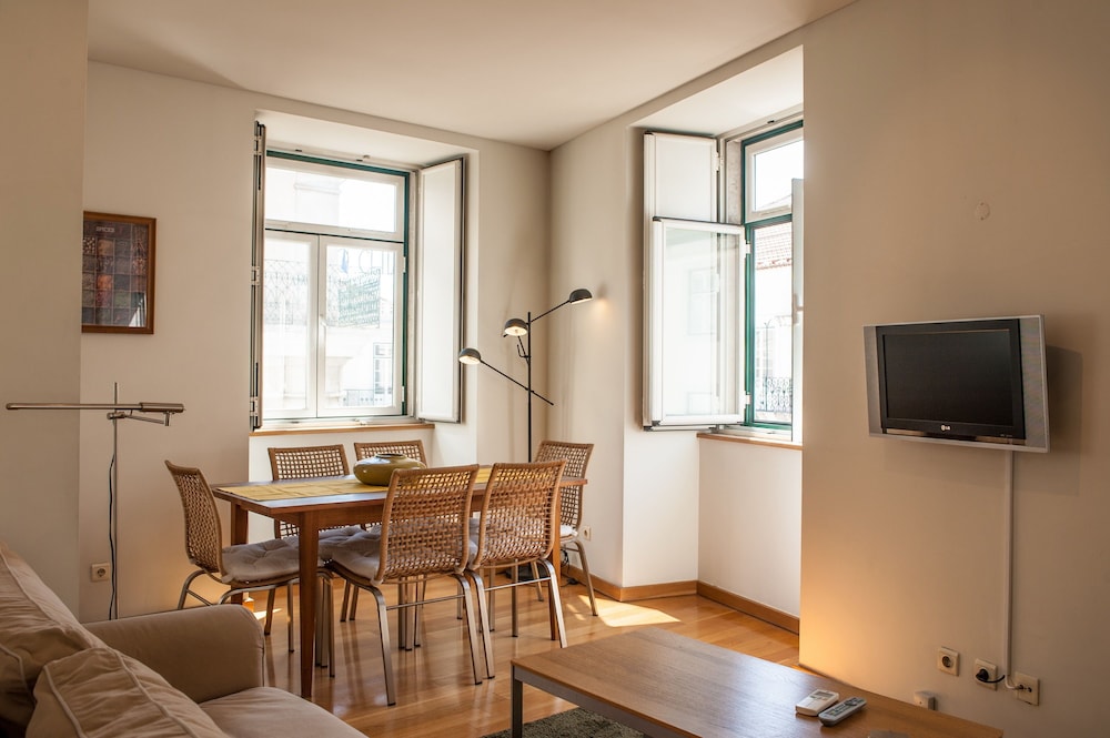 Chiado Apartments