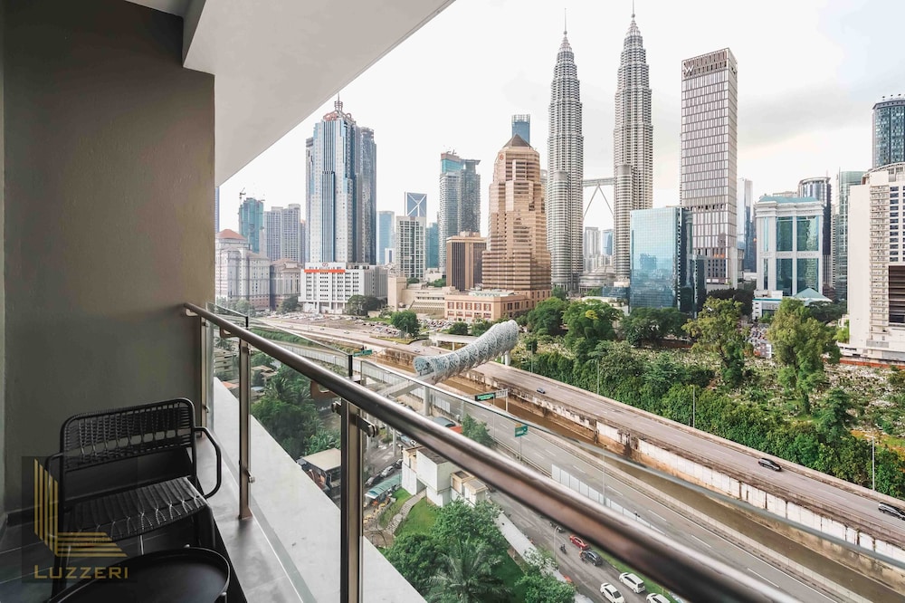 Legasi Kampung Bharu Guesthouse