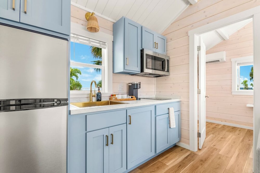 Intercoastal Retreat