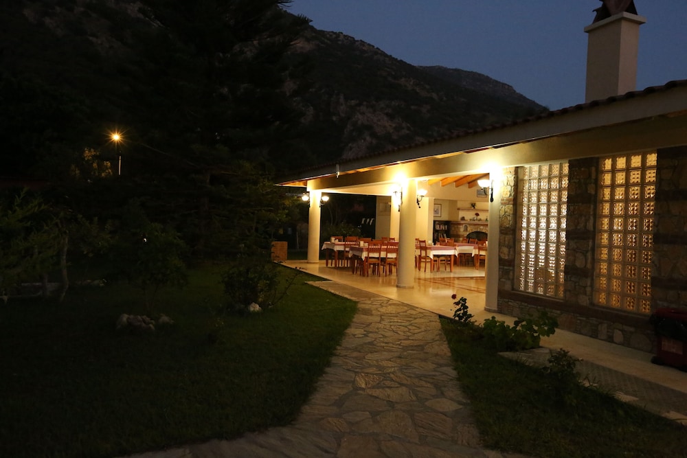 Mavruka Hotel - Image 27