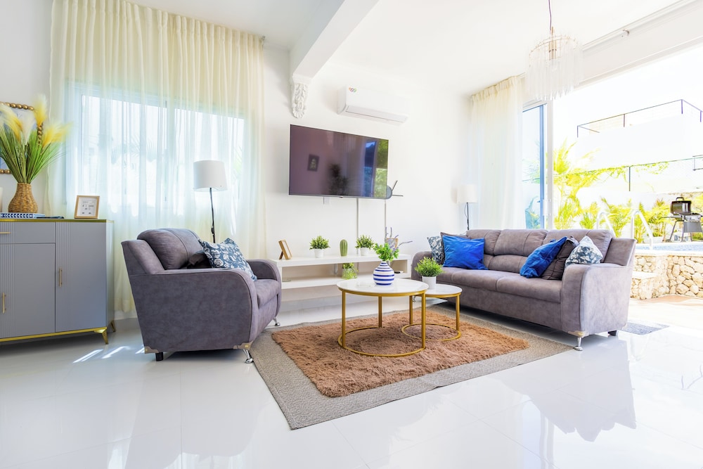 Drake Villa 5