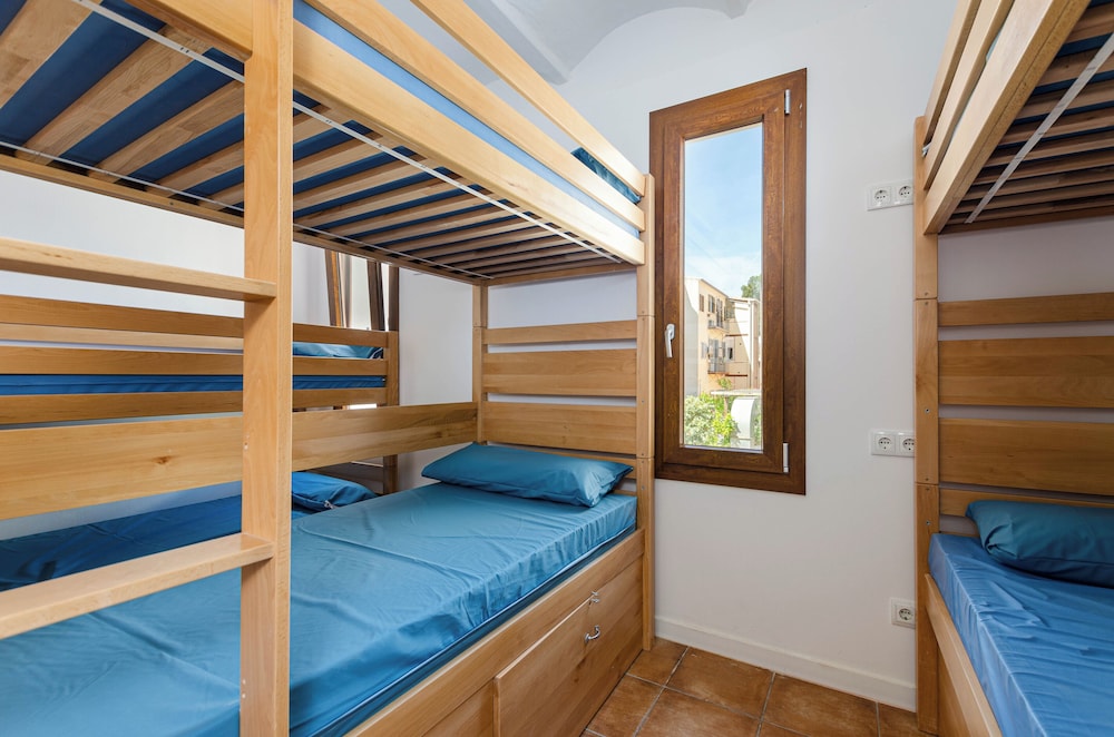 Urban Hostel Palma Albergue Juvenil