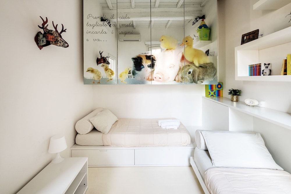 Charming Flat in Centro a Ferrara view 2