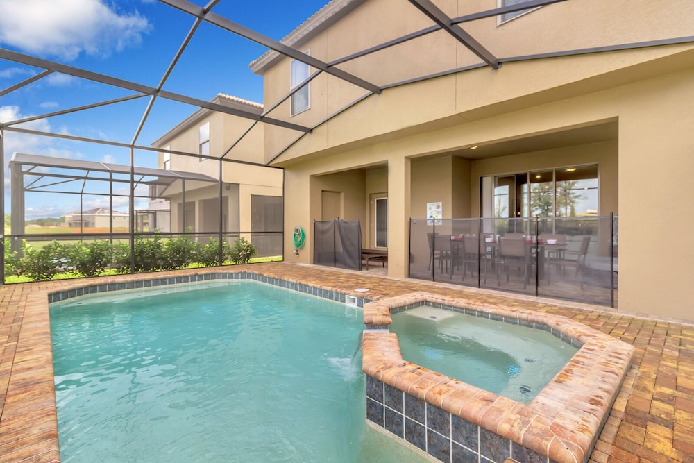 Solterra Resort 7BD Brand New Pool Home #7st565 - Image 5
