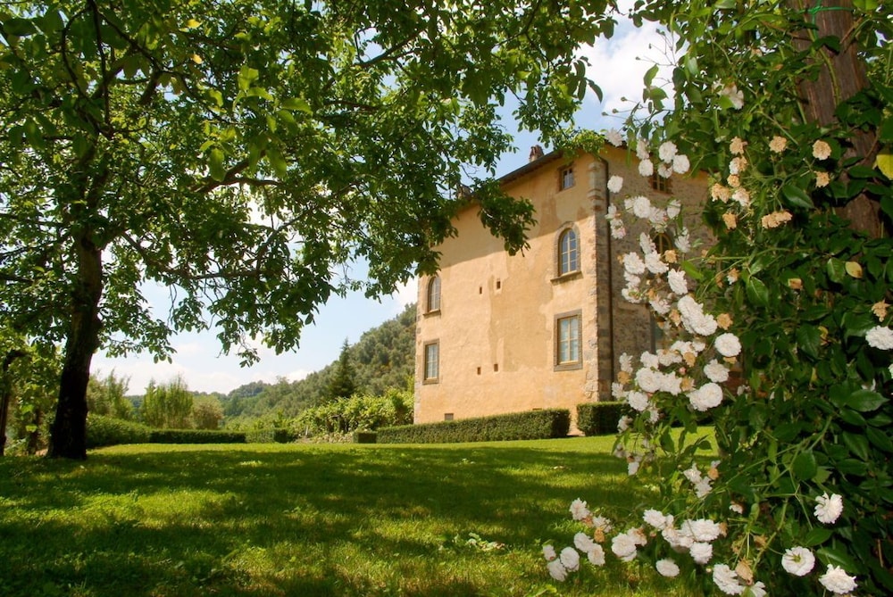 Villa Barsotti - main view