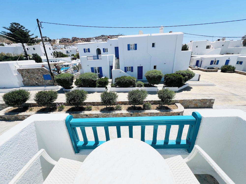 Cyclades Blue