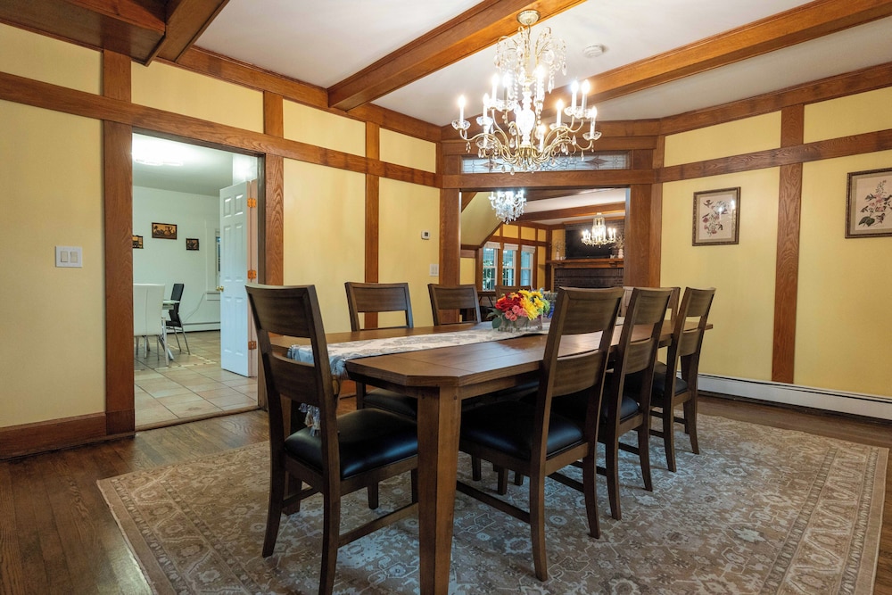Beechmont - Perfect for Family Retreat!