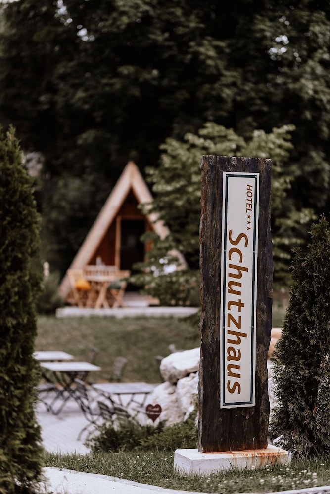 Das Schutzhaus am hohen Camper