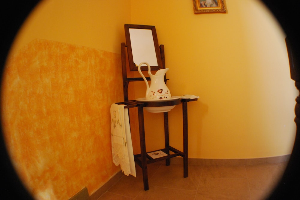 Photo 28