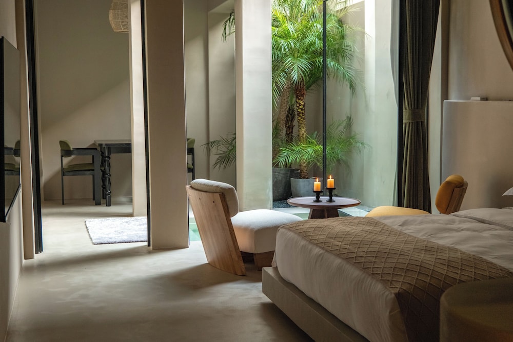 Jiangnanfu Bed and Breakfast