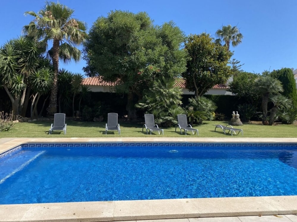 Th11 Villa in Cambrils con Piscina