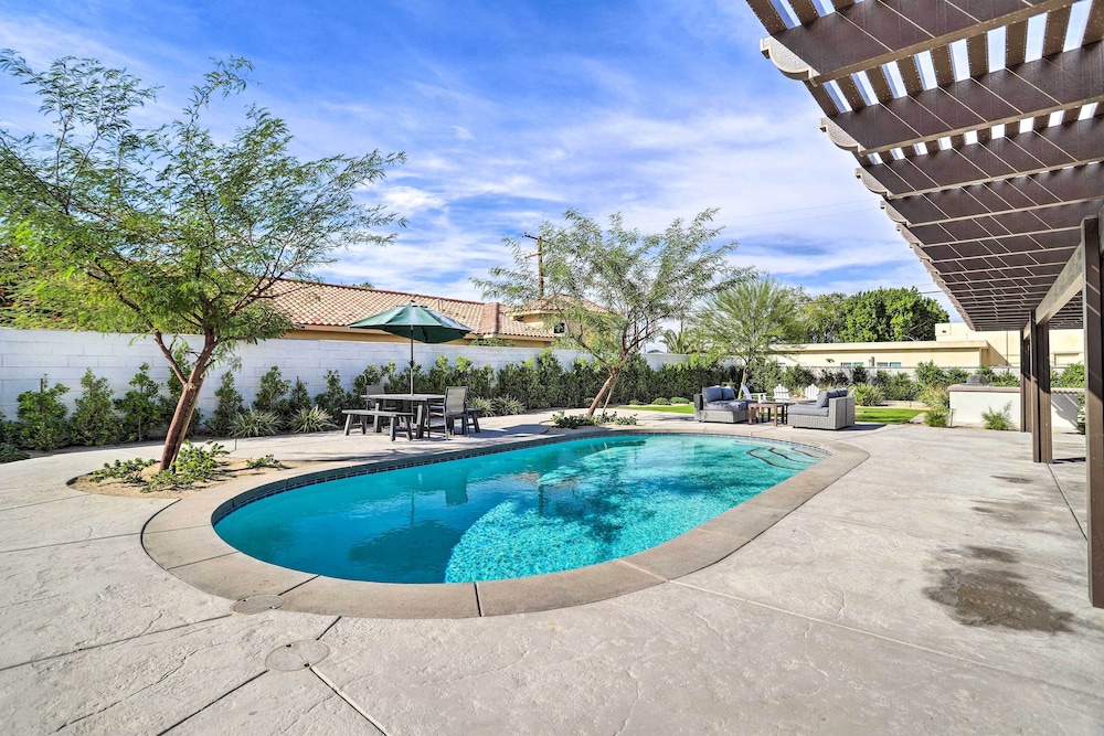 Walk to Downtown Palm Desert: Home w/ Pool Access view 3