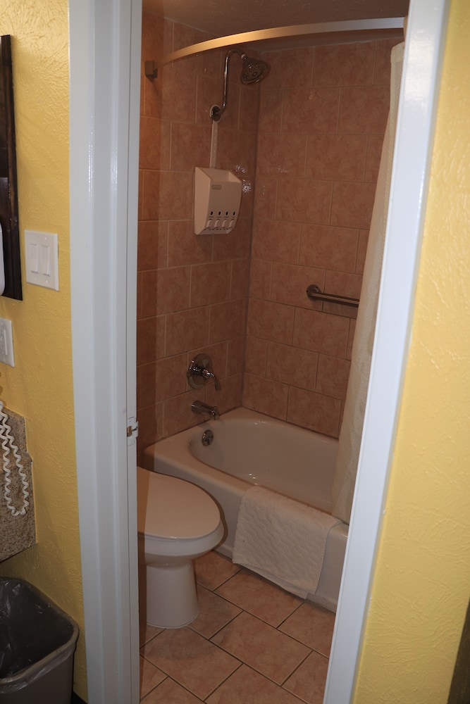 Photo 34