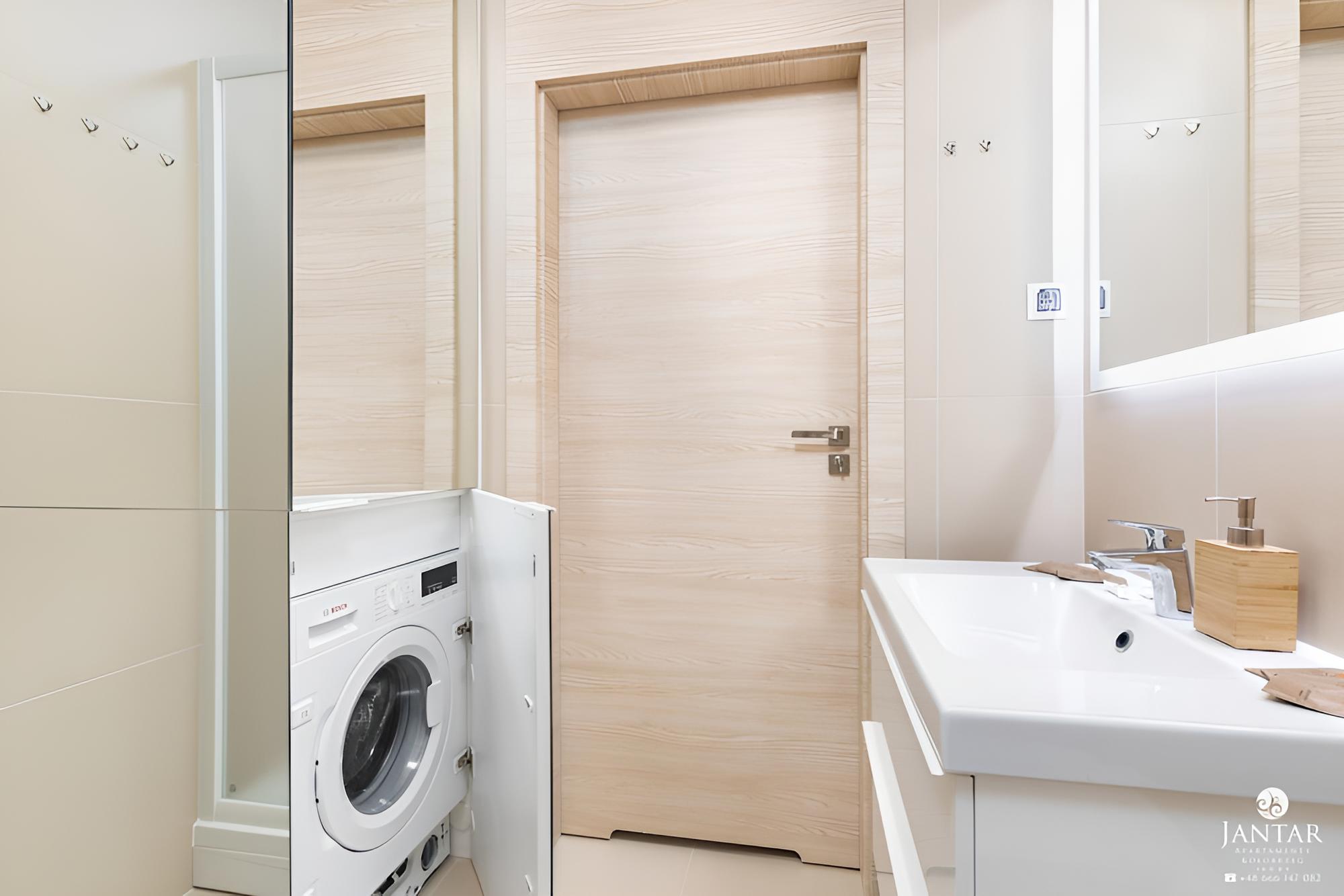Jantar Apartament Miodowy Dom City Center view 3