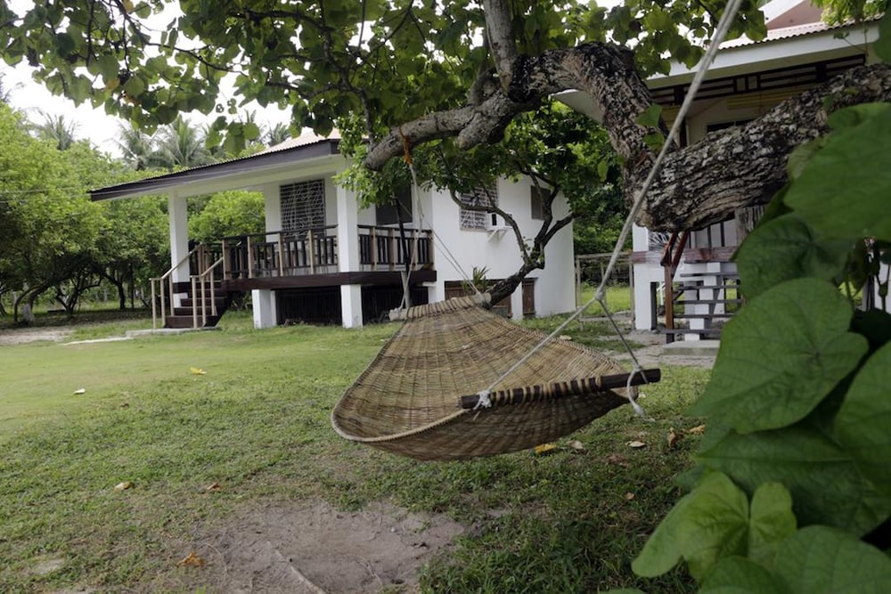 Yama Beachfront House