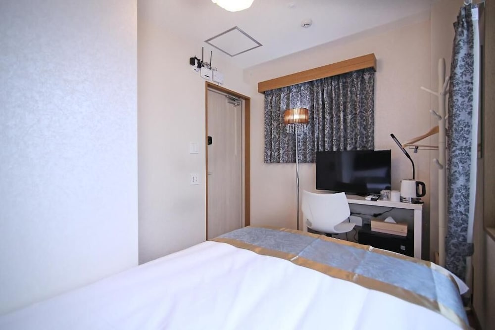 Shinjuku Global Hotel