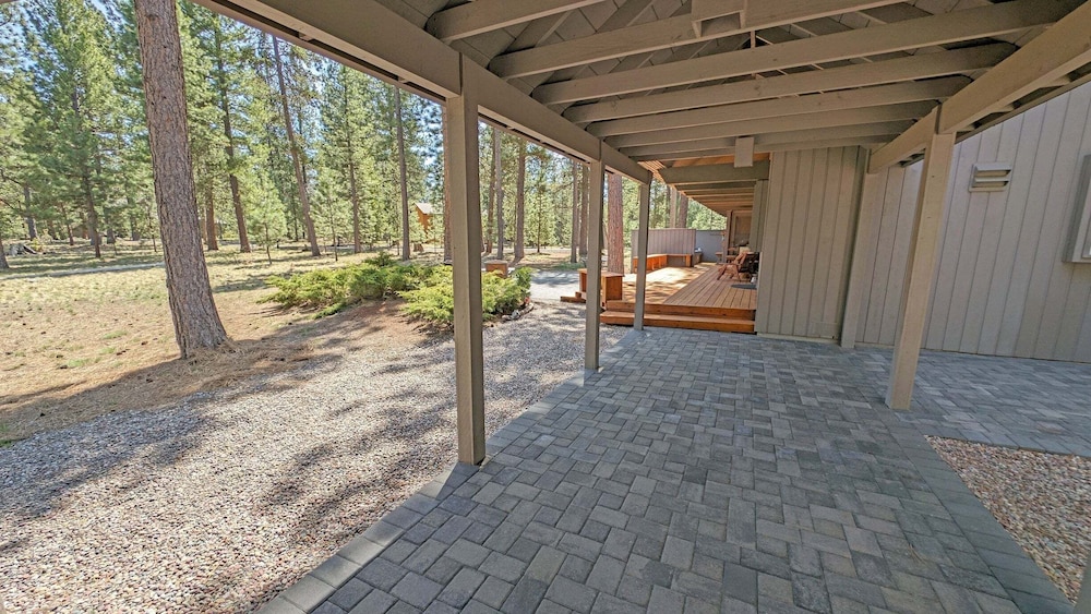 Pine Cone 3 6 Bedroom Home
