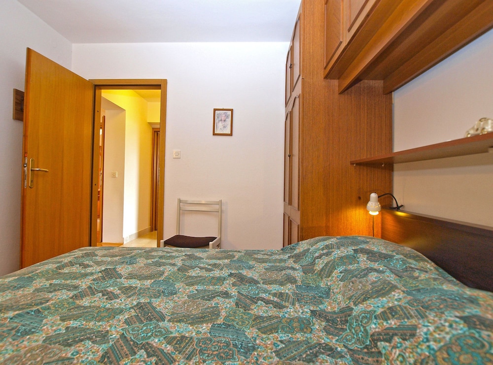 Apartment 1316 view 3