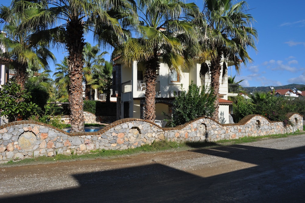 Villa Phoenix