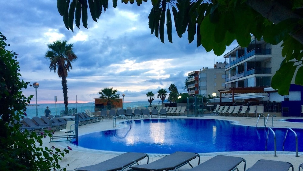 Apartamentos Turisticos Augustus photo 4