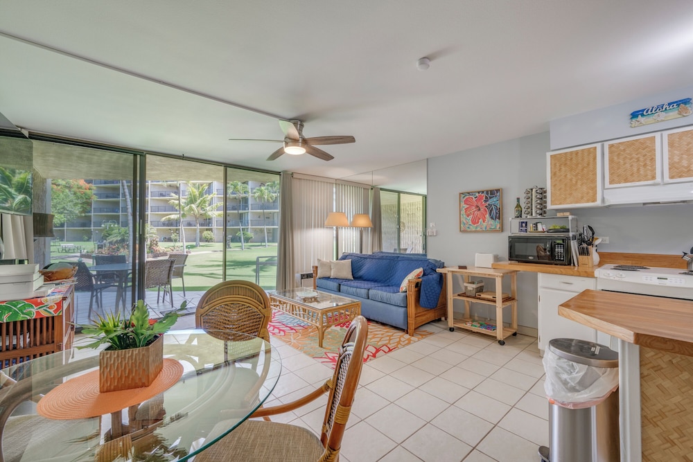 Romannas Golden Ray Oceanfront Condo