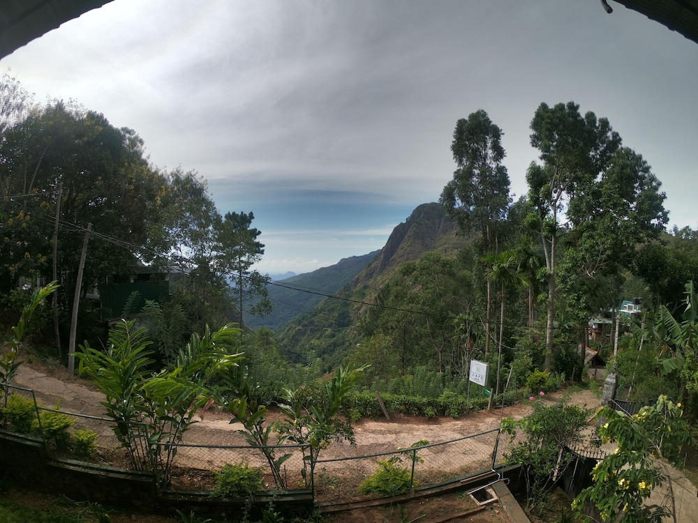 Beyond Nomad Luxury Hostel
