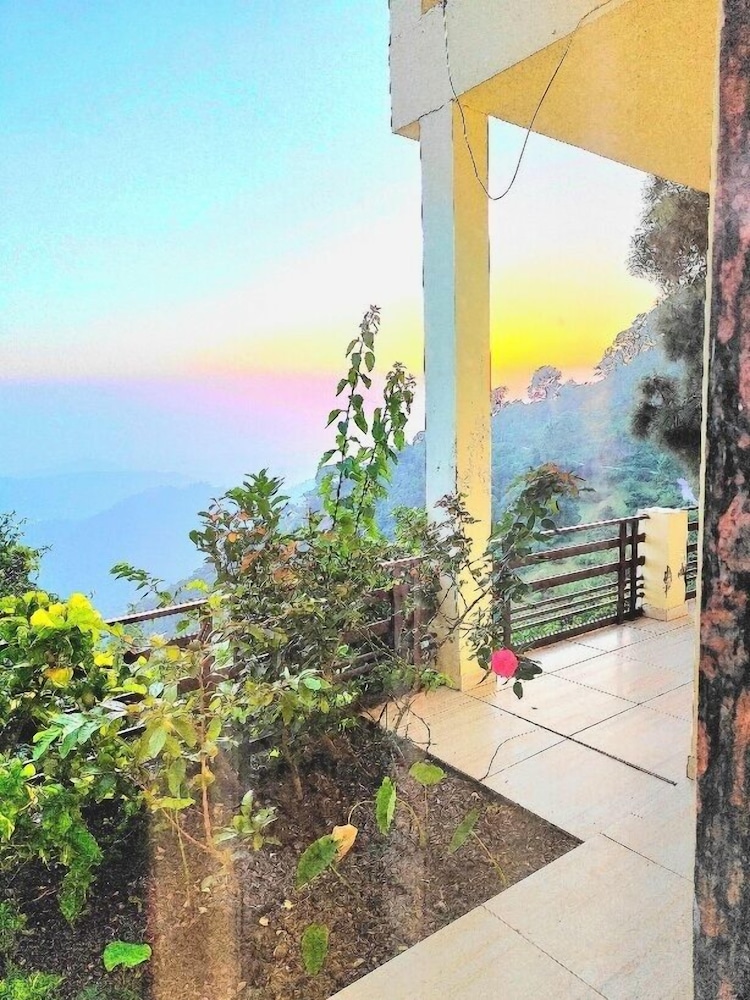 The Cloud Homestay