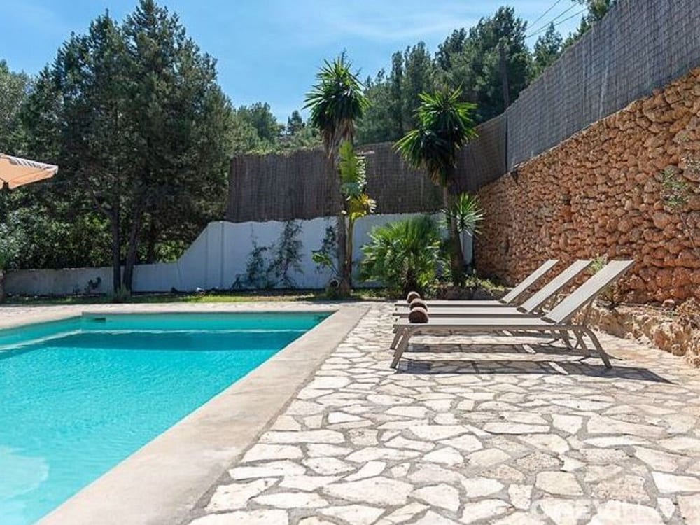 Belvilla by Oyo Villa photo 2
