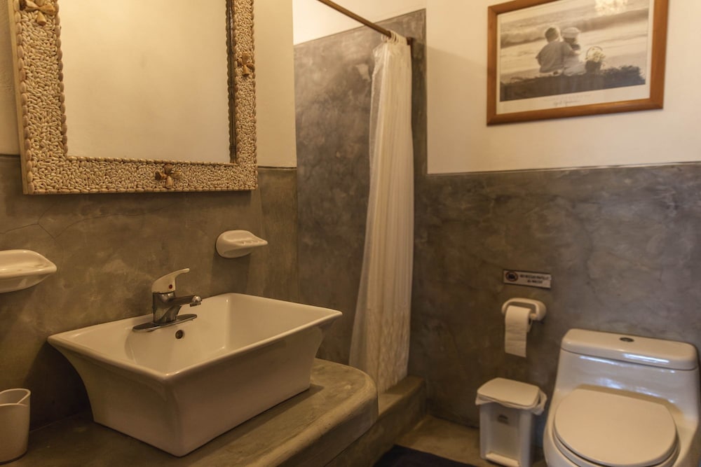 w Stylish 5BR House in Mancora