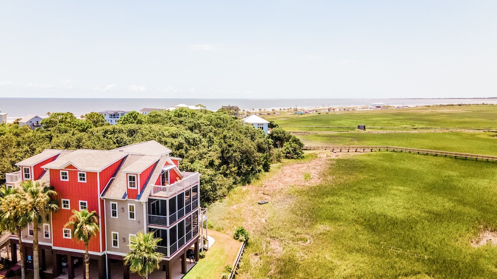 Regatta Inn Folly Beach